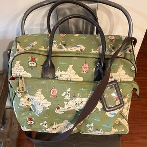 Lifestyle by SHARIF Green Map World Print Women's Travel Duffle w Luggage Tag